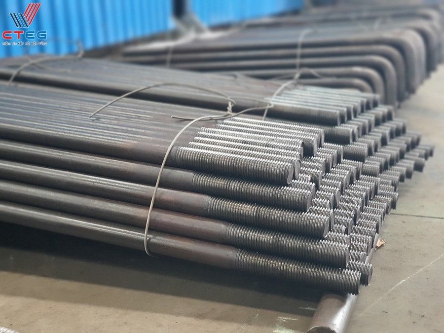 So sánh bulong neo đen và bulong neo mạ kẽm nhúng nóng trong xây lắp điện